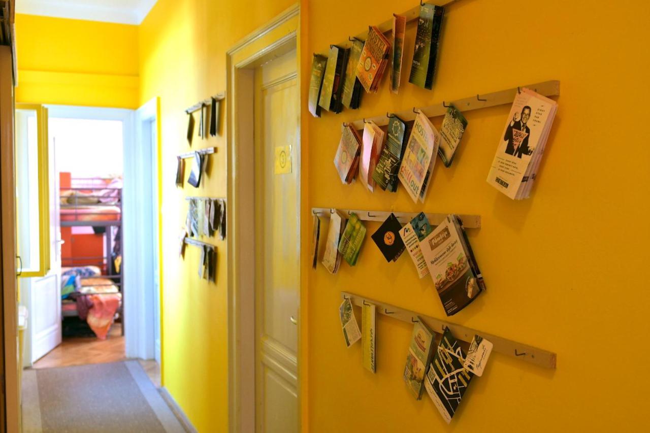 Old Town Hostel Сплит Екстериор снимка